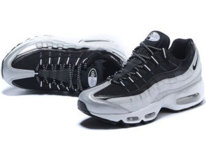 Nike Air Max 95 Essential черные с белым