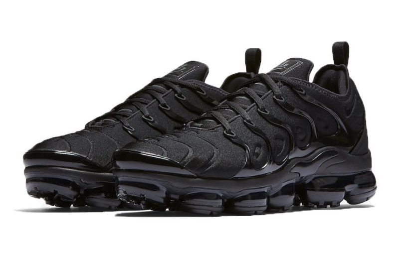 Nike Air VaporMax Plus Black Черные 40-44