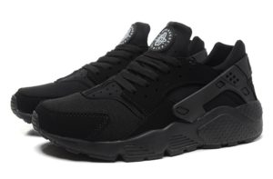 Nike Huarache черные (35-45)