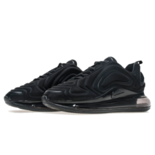 Nike Air Max 720 Black черные (35-44)