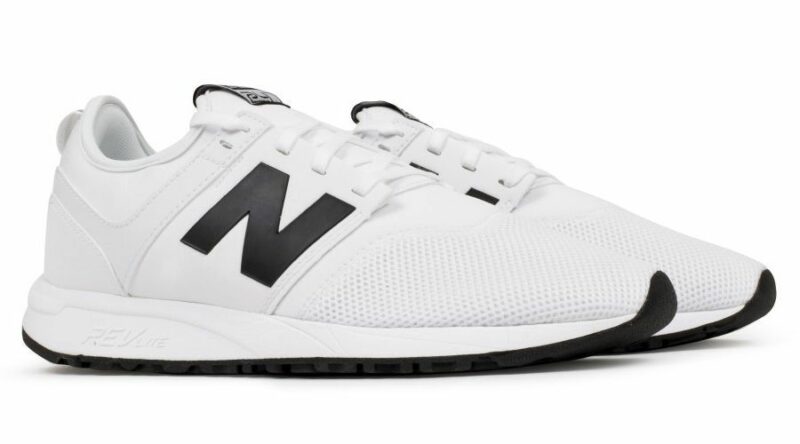 New Balance 247 белые с черным (40-43)