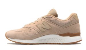 New Balance 840 бежевые (40-44)