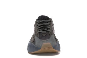 Adidas Yeezy Boost 700 коричневые (35-44)