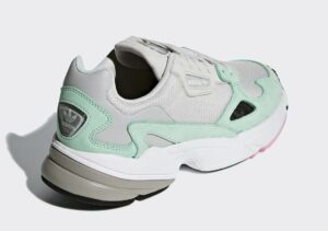 Кроссовки Adidas Falcon серые с зеленым (35-39)