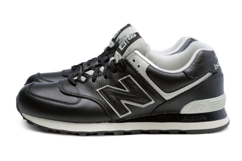 New Balance 574 черные (40-45)