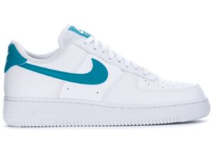 Nike Air Force 1 LV8 белые с бирюзовым (35-39)